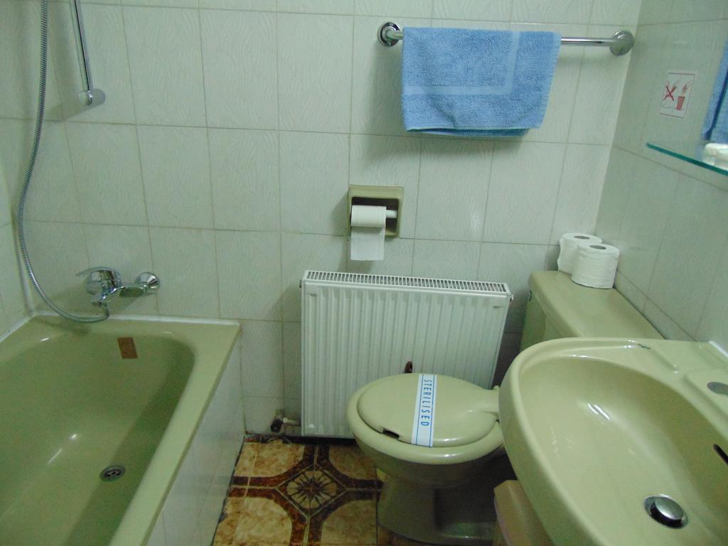 Hellas Hotel Kakopetriá Rom bilde